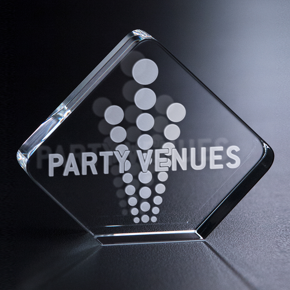 Singapore sub-surface laser engraving system customer buy RFH 3w 5w uv laser marking crystal awards and gifts