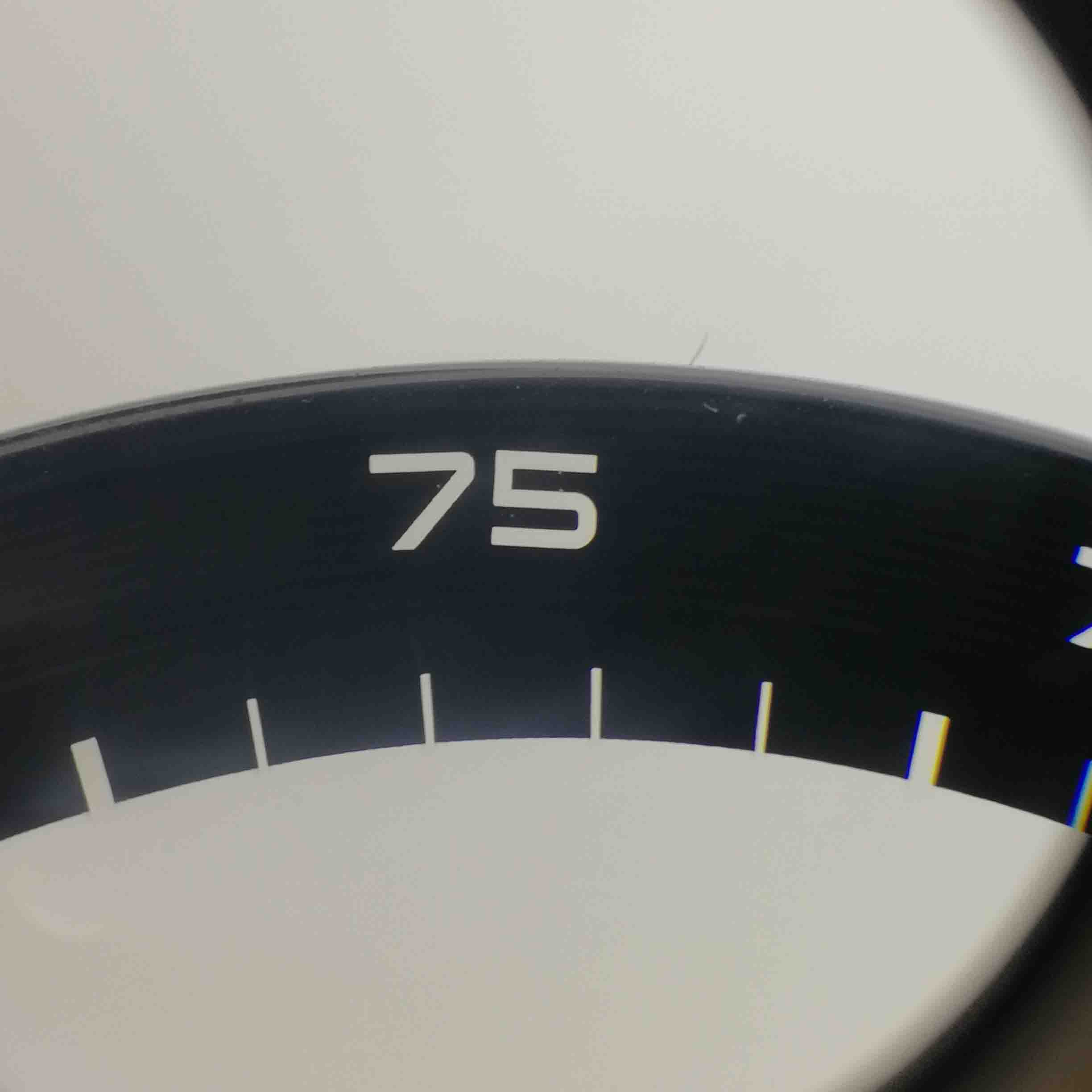 355nm uv lasesr removal the surface on camera