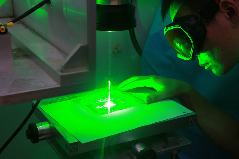 532nm green laser engraving glass