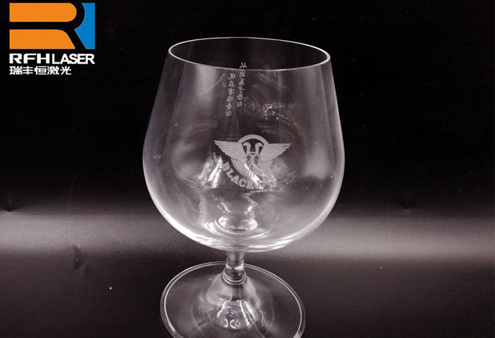 Green laser is applied for engraving Red wine glass with a smaller spot