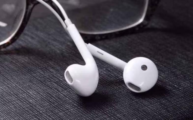 RFH 355nm solid state uv laser marking on iphone earphones