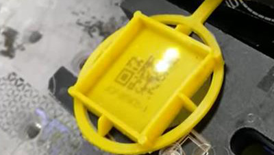RFH 5W ultraviolet laser mark black QR code on yellow plastic