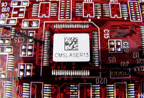 355 nm Ultraviolet Laser marking 2d code on semiconductor