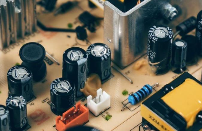 355nm DPSS UV Laser Marking Solutions for capacitor sleeve，IC chip and  chip braid