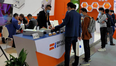 The glass manufacturer ordered another batch of S9 UV lasers from RFH